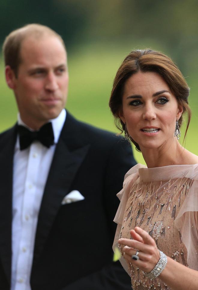 Detalle del brazalete de Kate Middleton