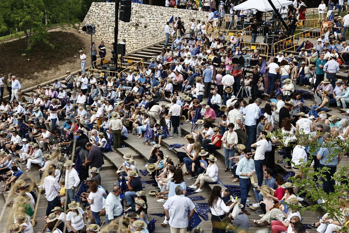 Acto de campaña del PP por las elecciones europeas en el anfiteatro del Parque de Cabecera