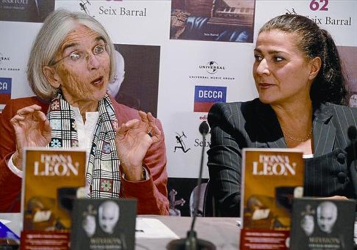 L’escriptora i la mezzosoprano 8Donna Leon i Cecilia Bartoli, ahir, a Madrid.