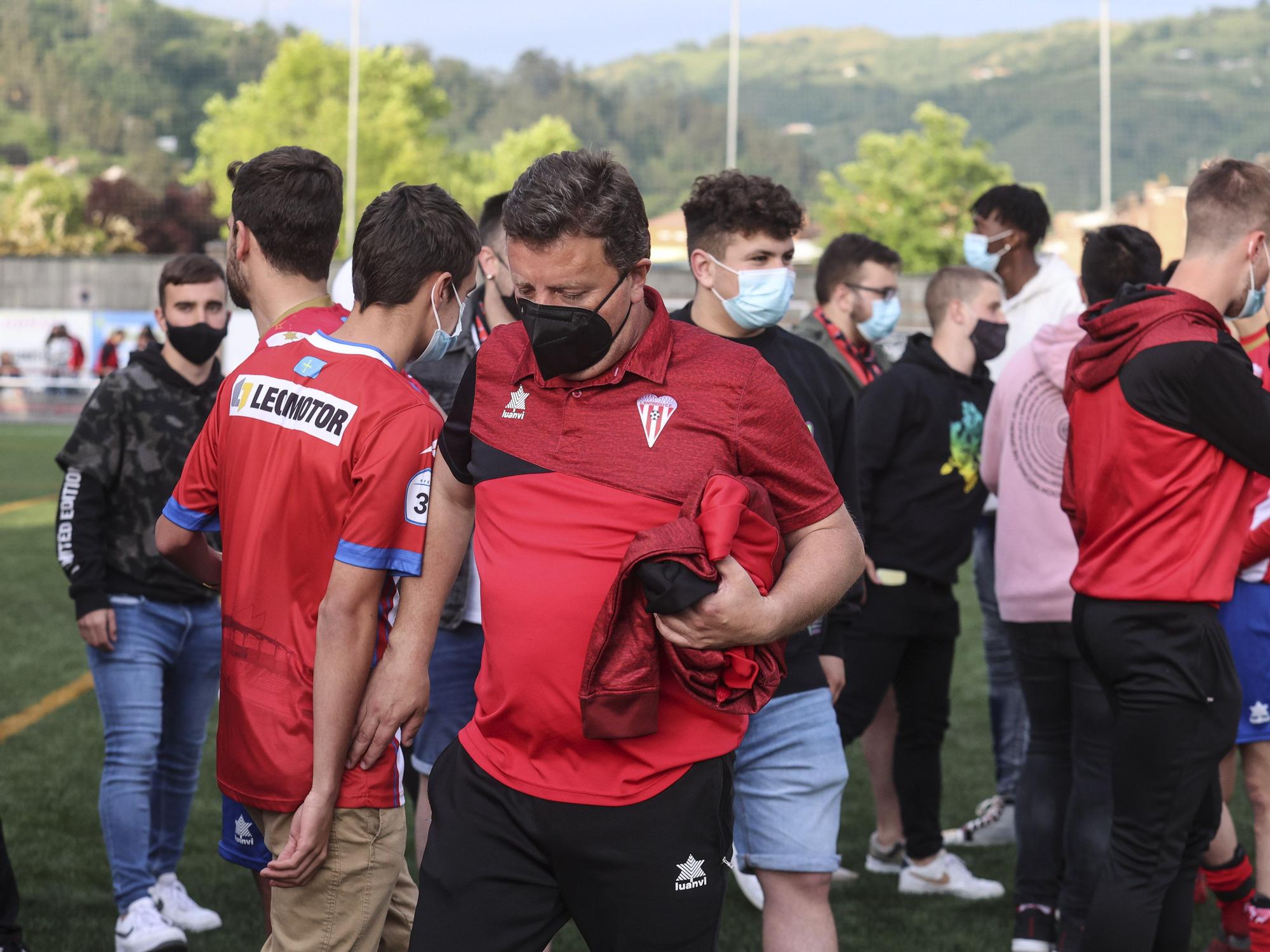 Las mejores imágenes de la jornada de Tercera: Avilés y Llanes, a por la última plaza en Segunda RFEF