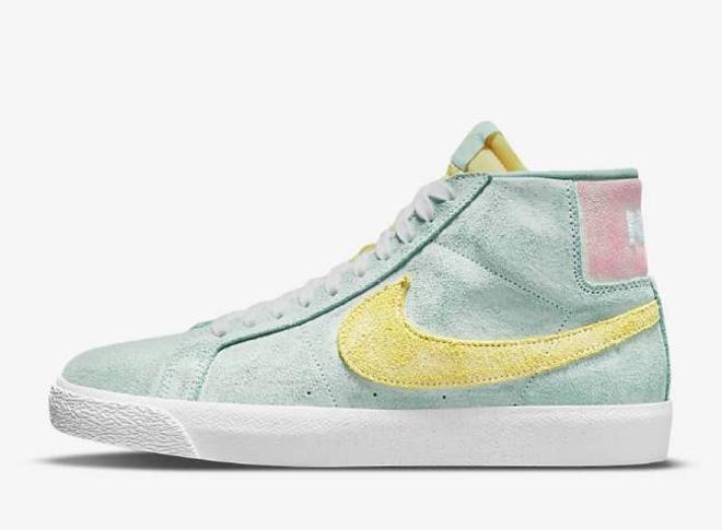 Nike SB Zoom Blazer Mid Premium en azul pastel