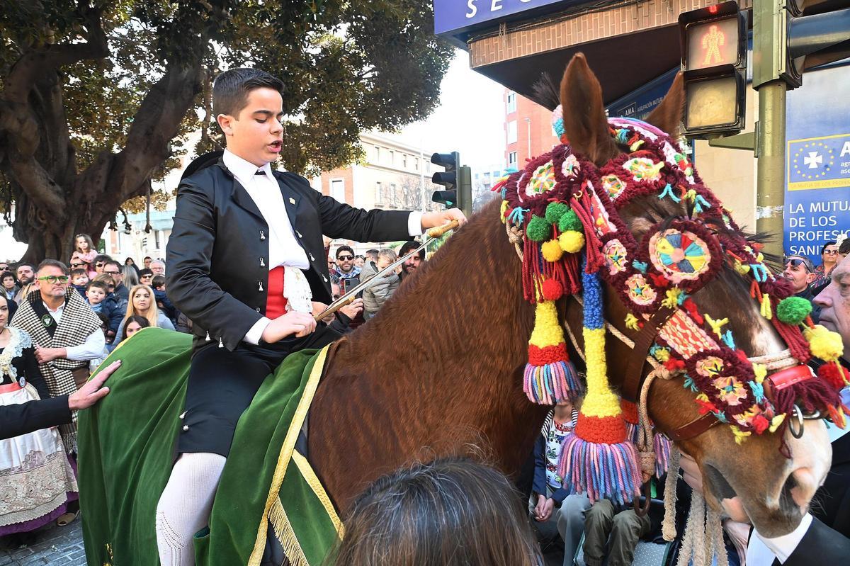 Galería de imágenes: El Pregó Infantil llena de diversión y color las calles de Castelló