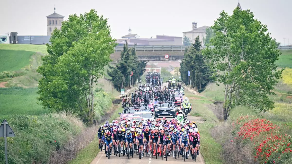 Vuelta a Espa?a Femenina 2025: horario, perfil y d車nde hoy la etapa reina entre La Robla y Alto de Cotobello