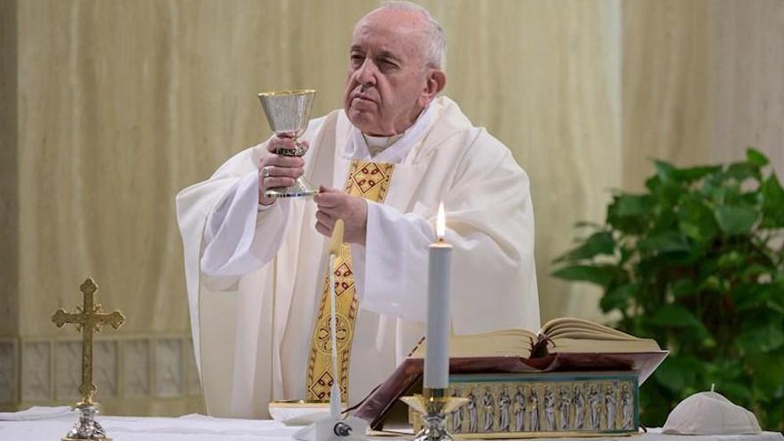 La Iglesia perdona los pecados a los enfermos por coronavirus