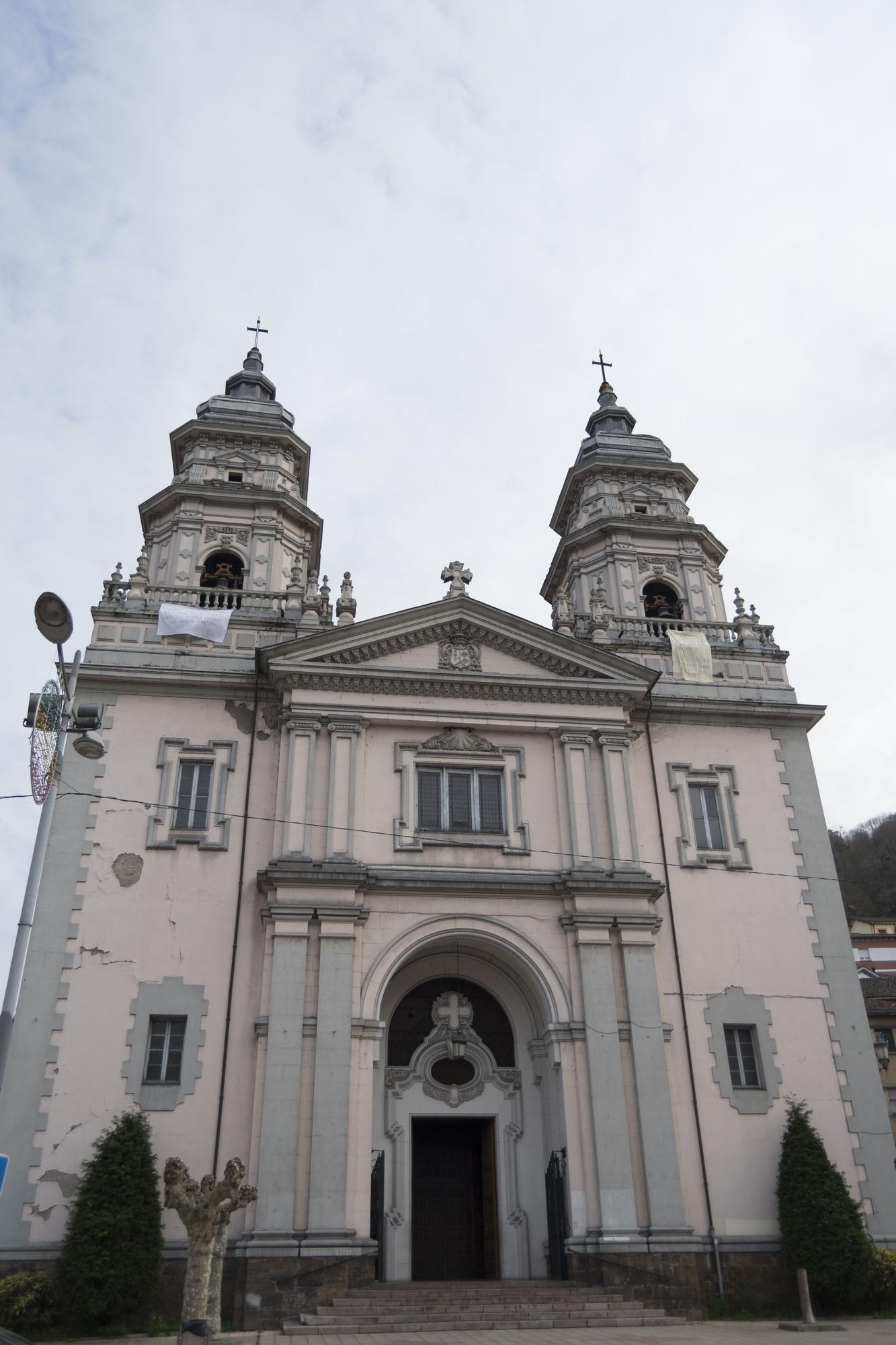 Hosteleros encerrados en Mieres