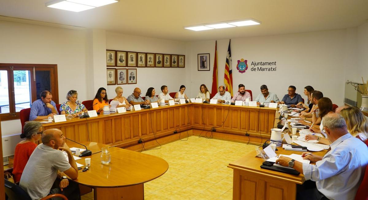 Imagen de un pleno celebrado en el Ayuntamiento de Marratxí.