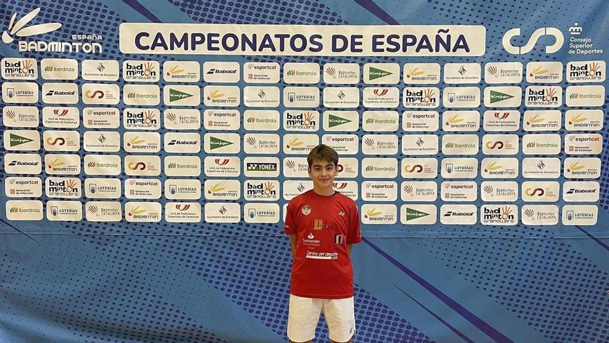 Demetrio Pinto se afianza como una gran promesa del bádminton español en Granollers: doble quinto puesto en el Campeonato de España Sub-15