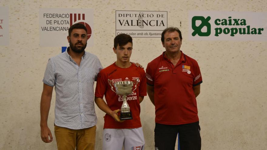 El petrerense Álex Albert, subcampeón de la Comunidad Valenciana