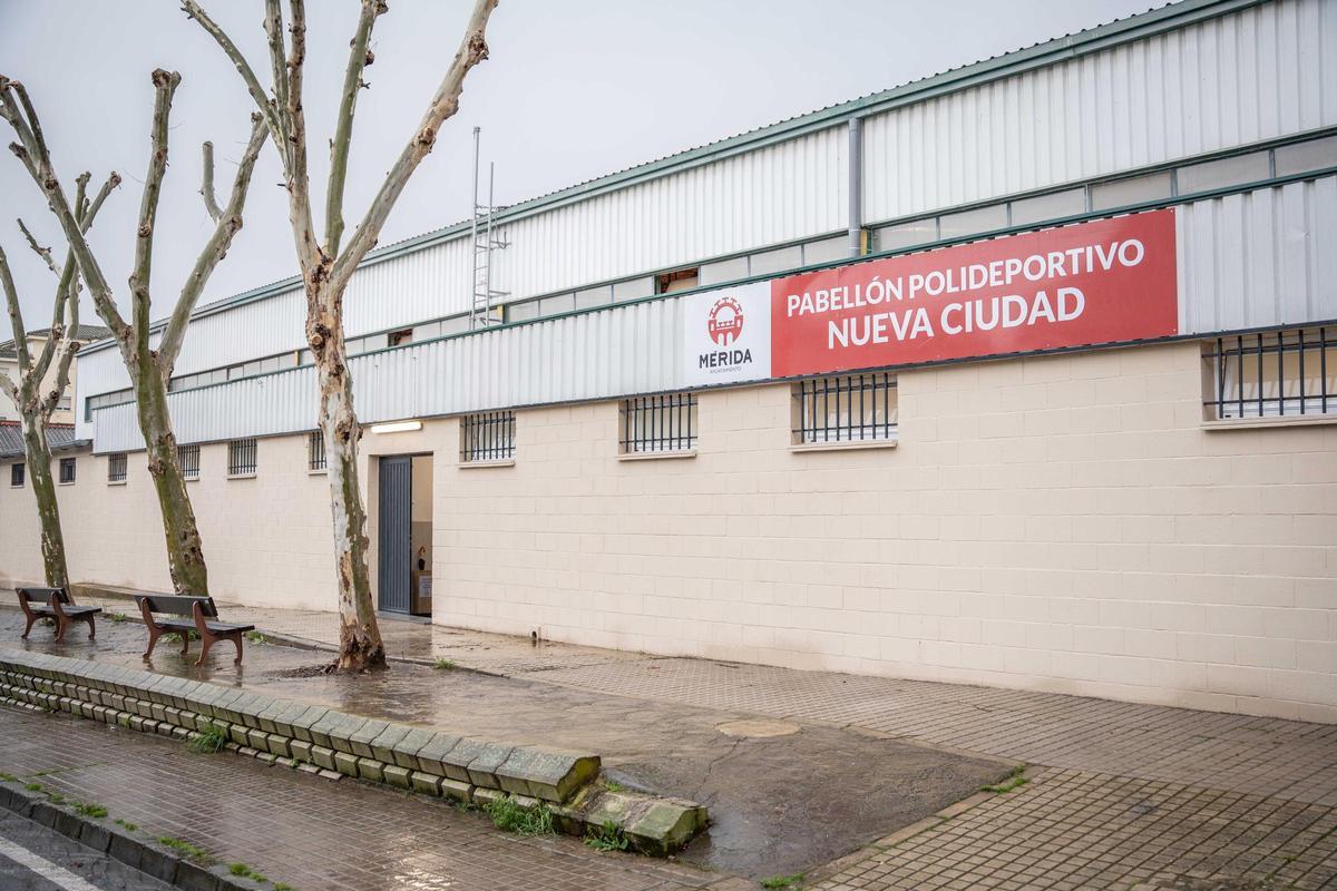 El polideportivo de Nueva Ciudad, ya está en uso tras las mejoras realizadas.