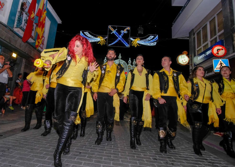 Desfile Retreta moros y cristianos Elda