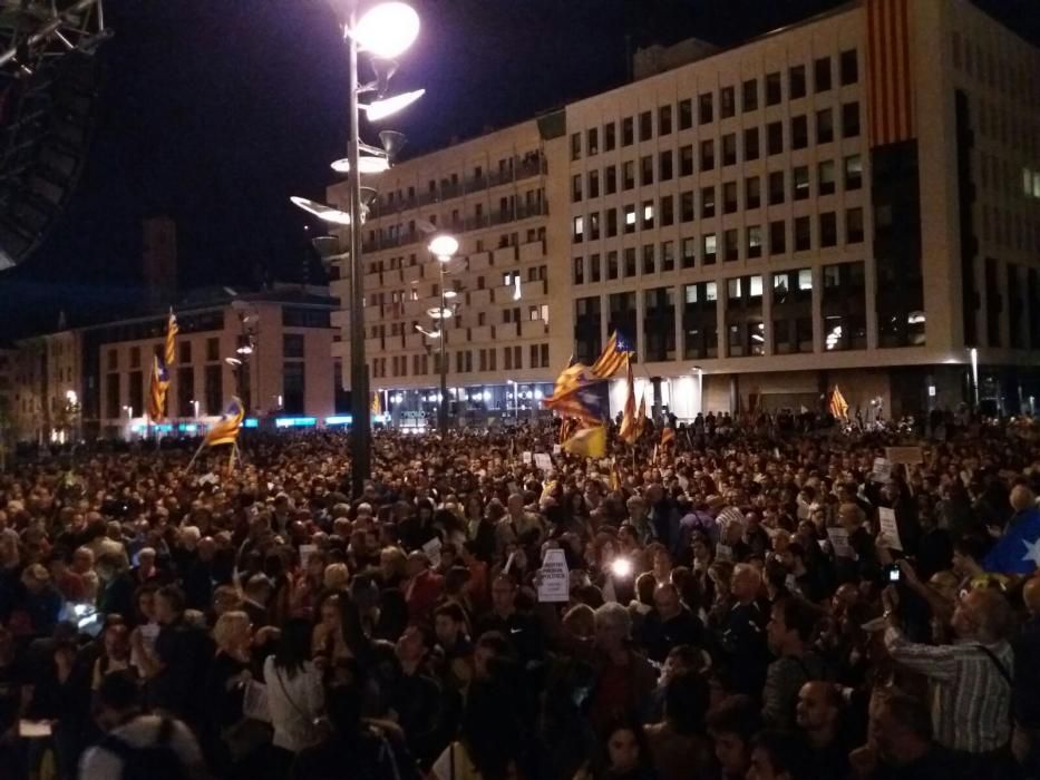 Concentració a la Plaça Constitució