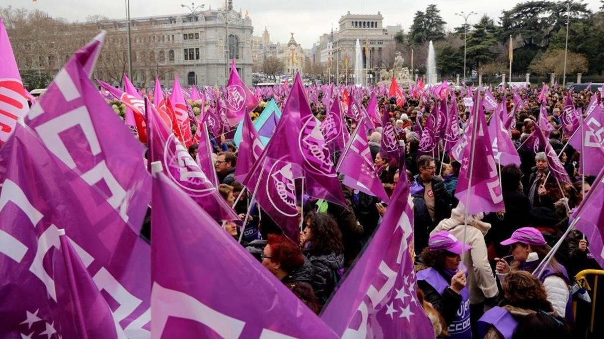 concentración en la plaza de cibeles