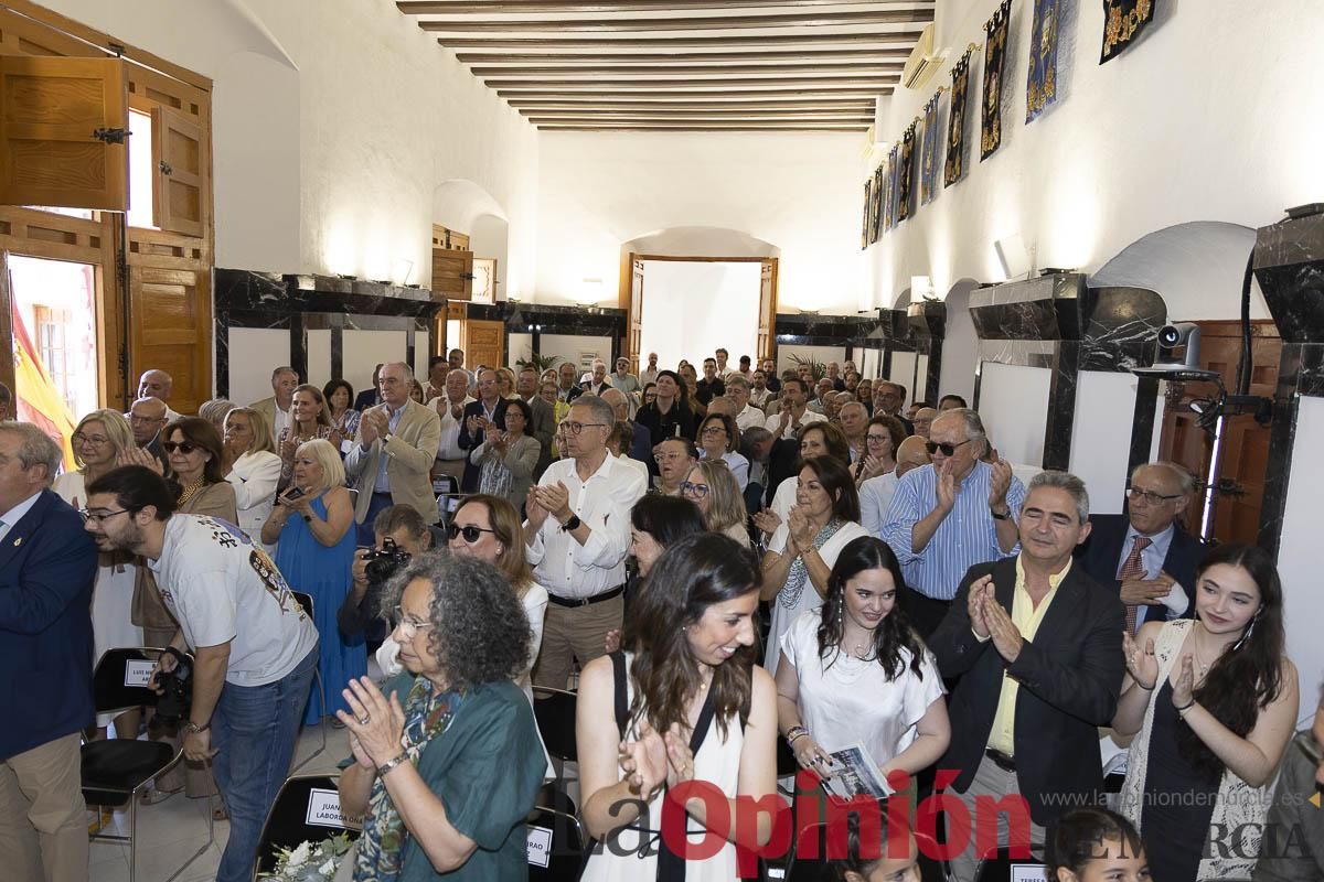 Así se ha vivido el emocionante acto del nombramiento de 'Hijo Predilecto' de Caravaca al doctor Juan Manuel Laborda