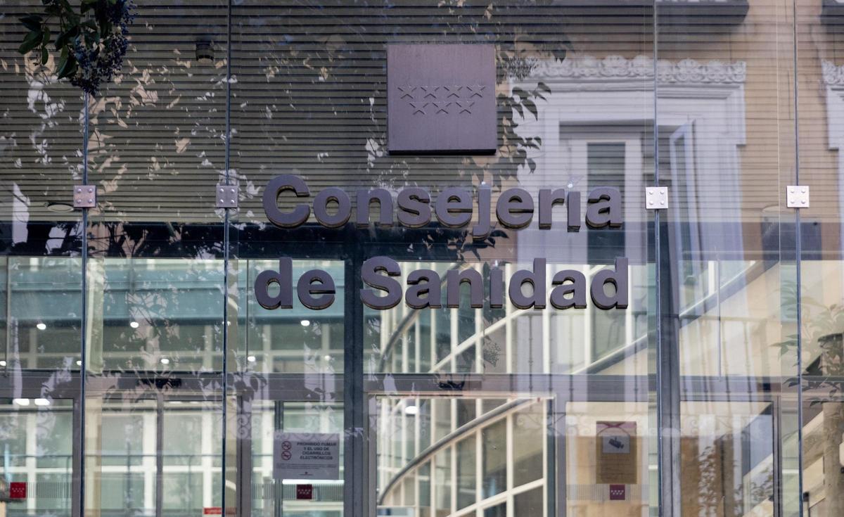 Archivo - Fachada de la Consejería de Sanidad de la Comunidad de Madrid, a 26 de diciembre de 2025, en Madrid (España).