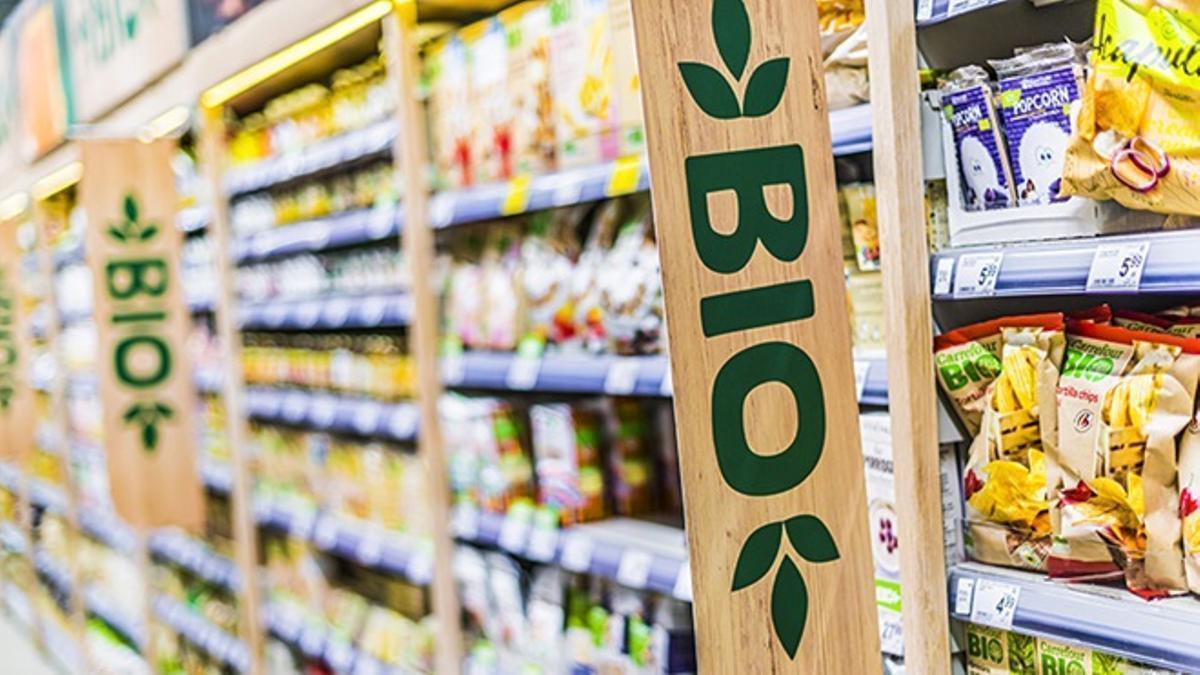 Un mostrador de productos 'eco' en una tienda de València.