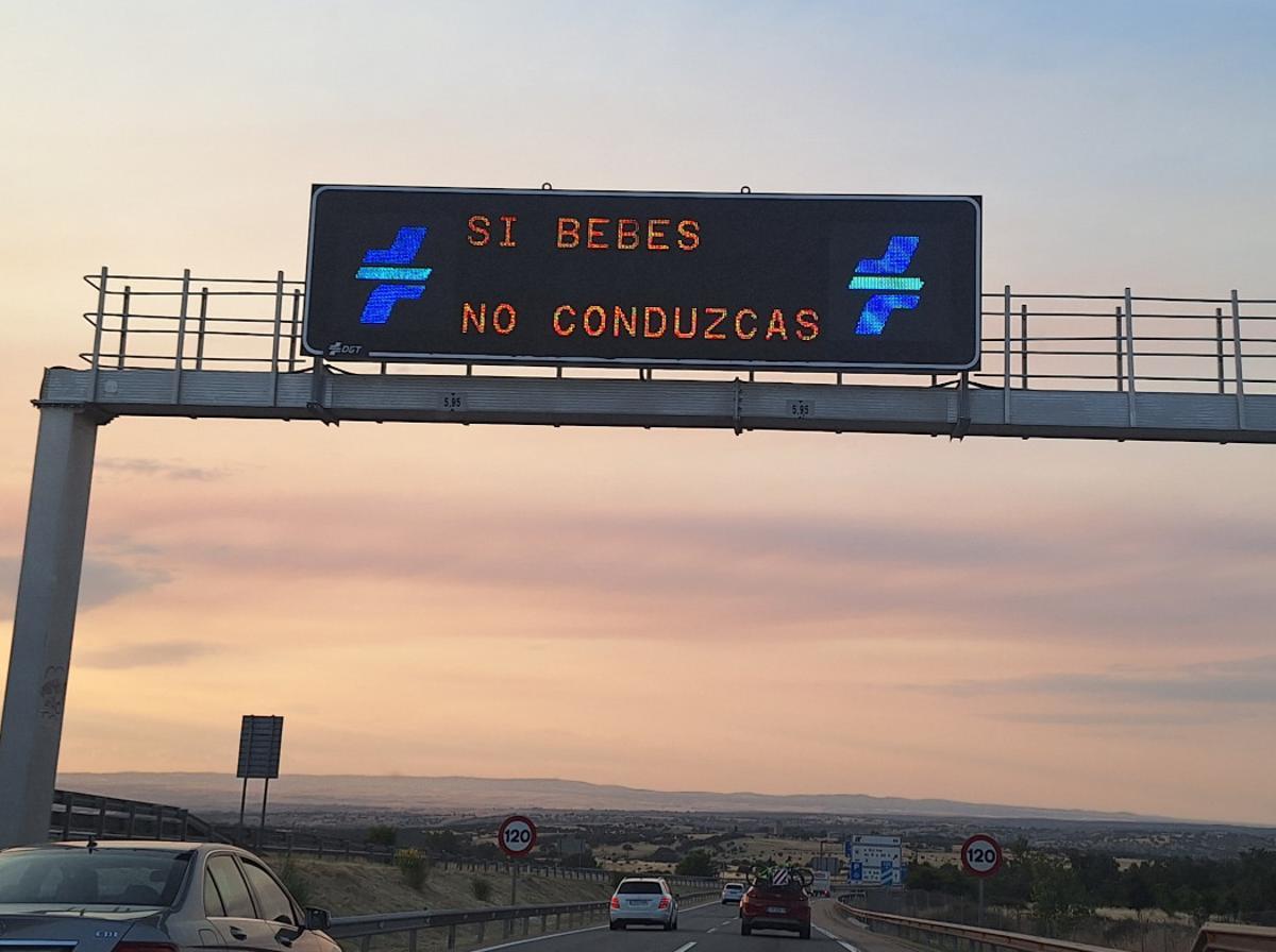 Uno de los paneles informativos de la DGT.