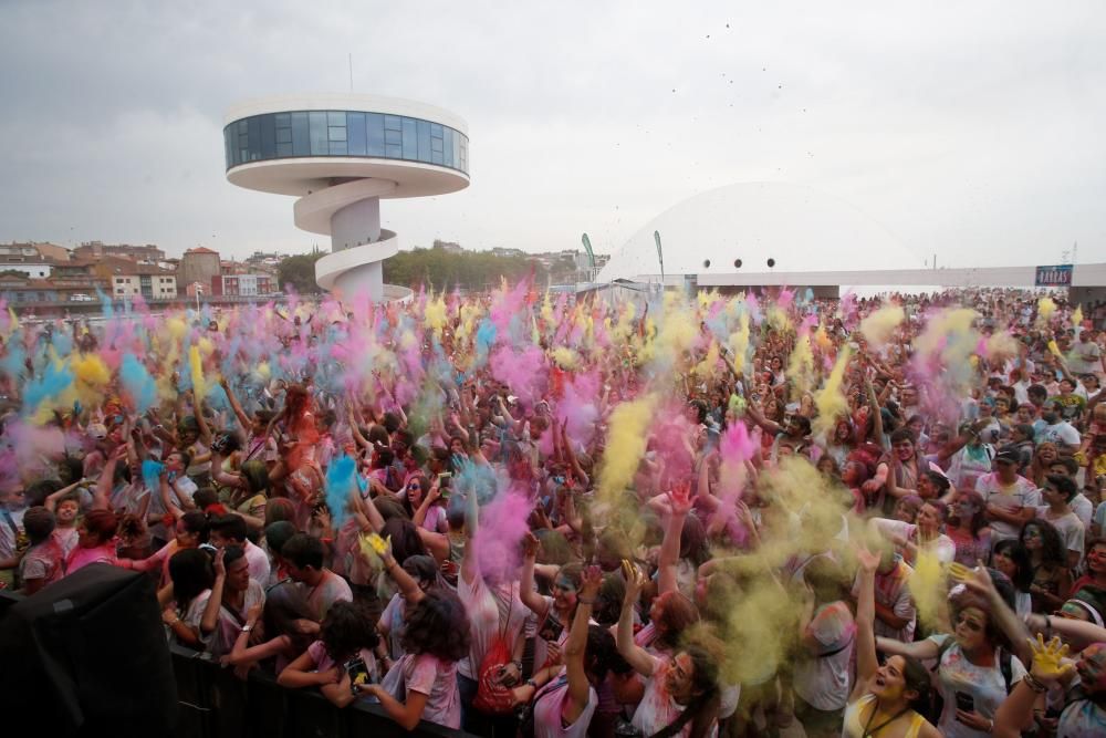 "Holi Party" en Avilés