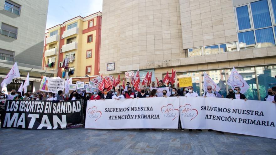 La Marea Blanca vuelve a tomar las calles de Murcia para clamar por la Atención Primaria
