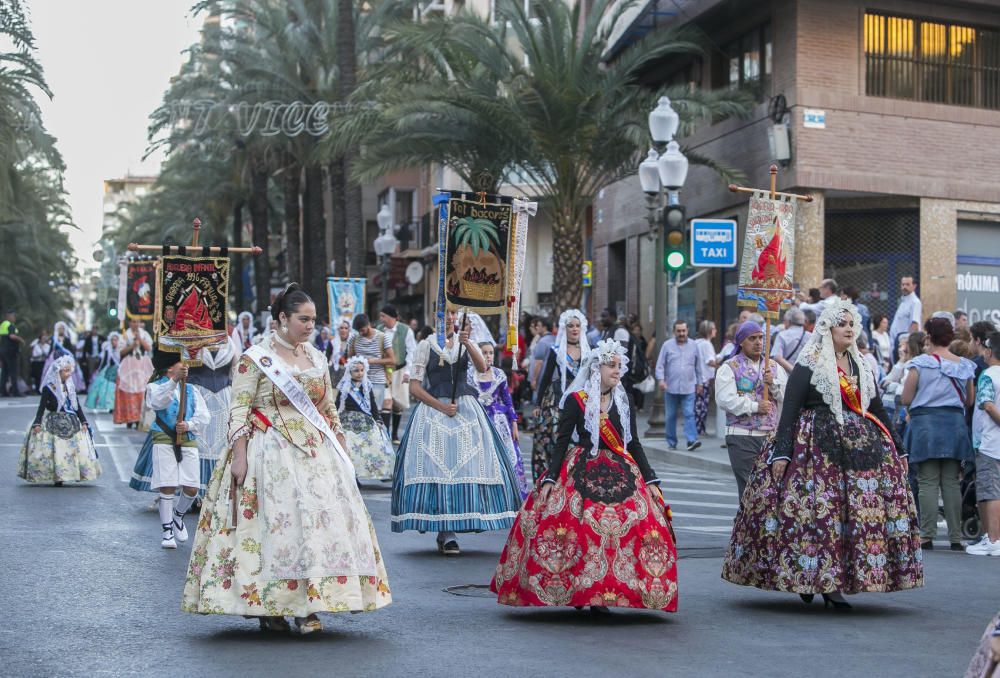 El pregón de las Hogueras 2019 da la bienvenida al Fuego a la ciudad de Alicante