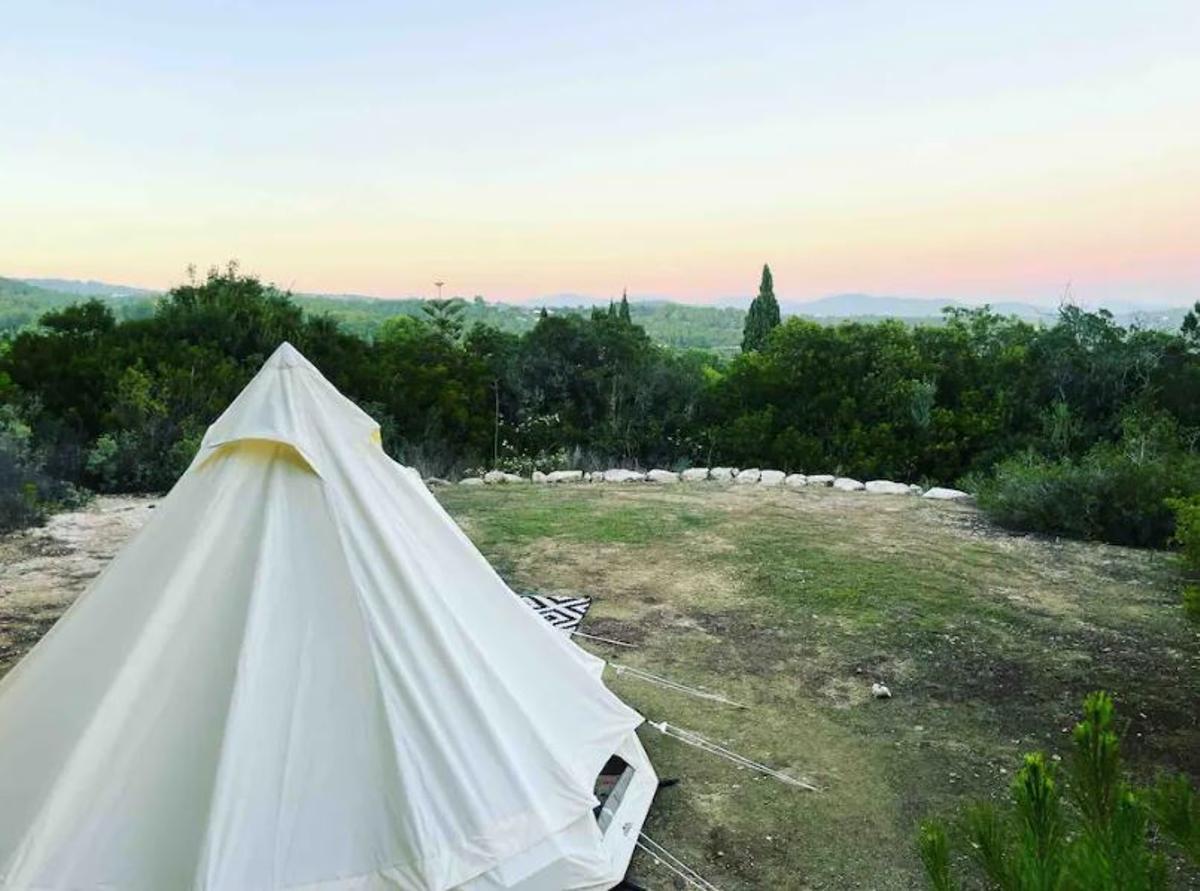 Se alquila yurta, cabaña o tienda de campaña en plena naturaleza en Ibiza