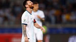CAF0978  BELO HORIZONTE  BRASIL   20 06 2019 - Lionel Messi de Argentina durante el partido Argentina-Paraguay del Grupo B de la Copa America de Futbol 2019  en el Estadio Mineir o de Bello Horizonte  Brasil  hoy 19 de junio de 2019  EFE Yuri Edmundo