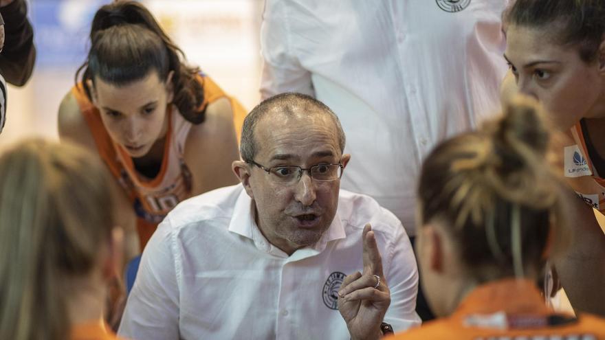 Angel Fernández, entrenador del Quesos El Pastor.