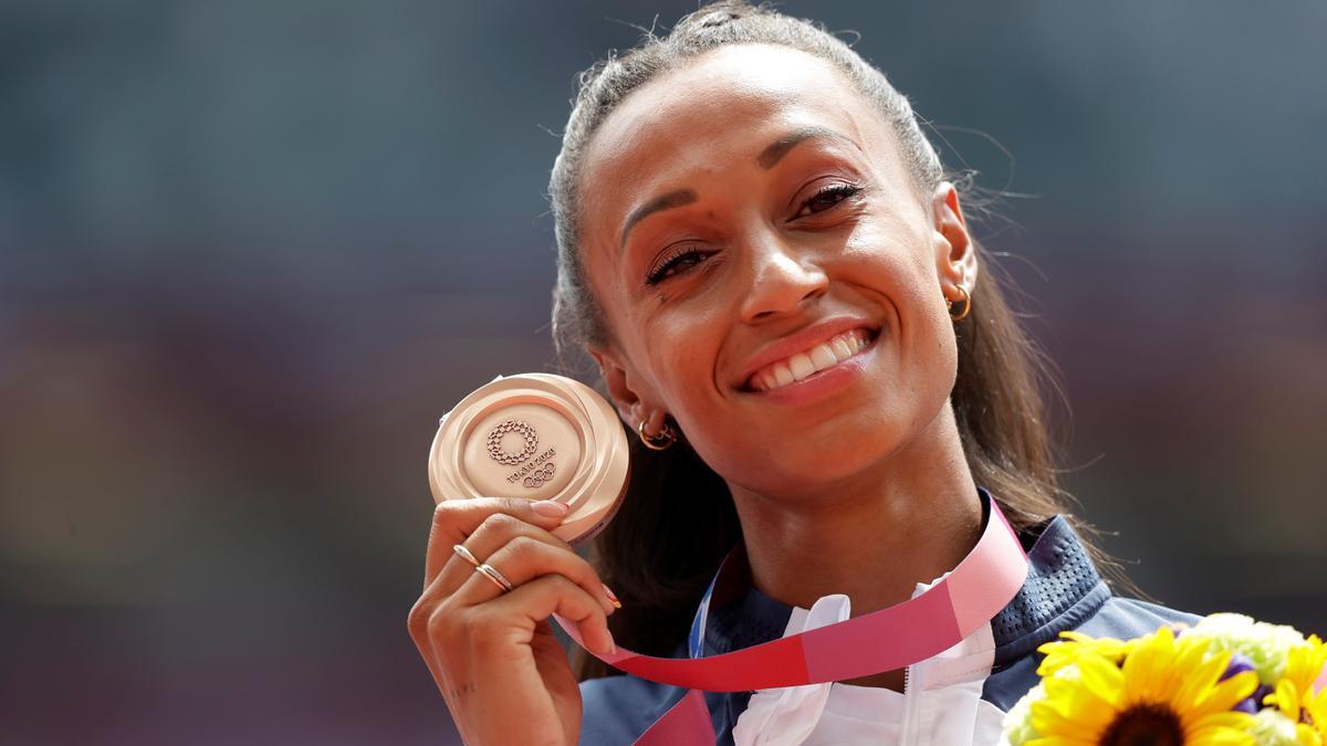 Ana Peleteiro, bronze en Atletisme