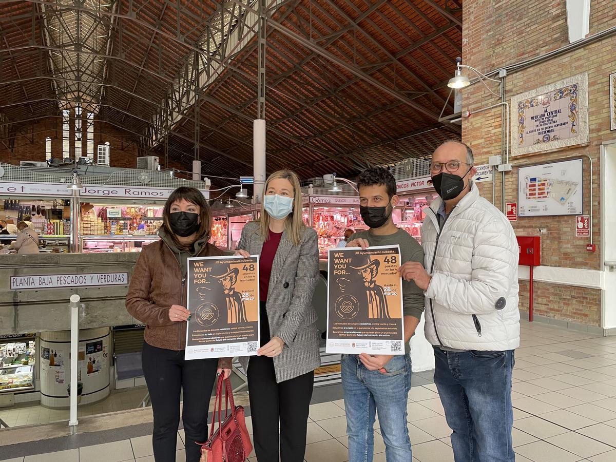 Campaña para subastar 48 puestos cerrados en los mercados municipales de Alicante