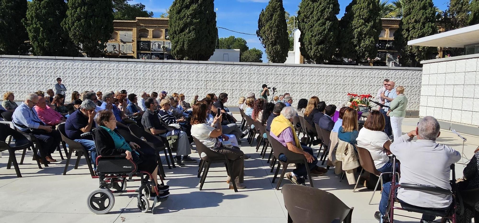 Homenaje de Tavernes de la Valldigna a los fusilados en Paterna