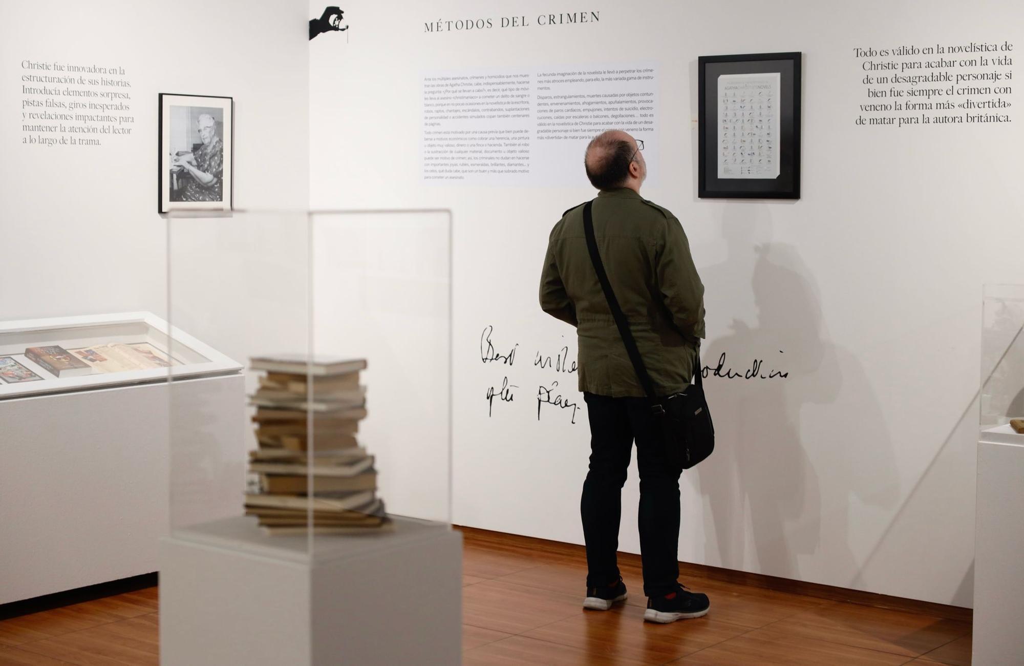 En imágenes | Exposición de Agatha Christie en el Centro de Historia