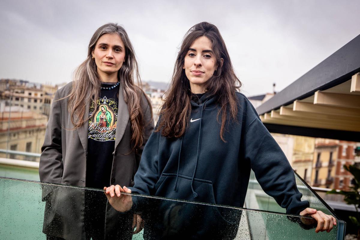 Ana Garriga y Carmen Urbita, autoras de 'Instrucción de novicias'.