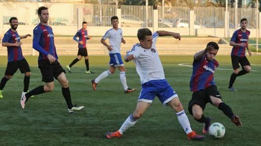 La UD Alzira juega a las 11.30 horas por las fallas.