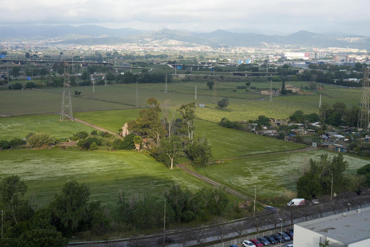 La masía de Cal Masover Nou, en el ámbito de Cal Trabal, la última zona agrícola de L'Hospitalet'.