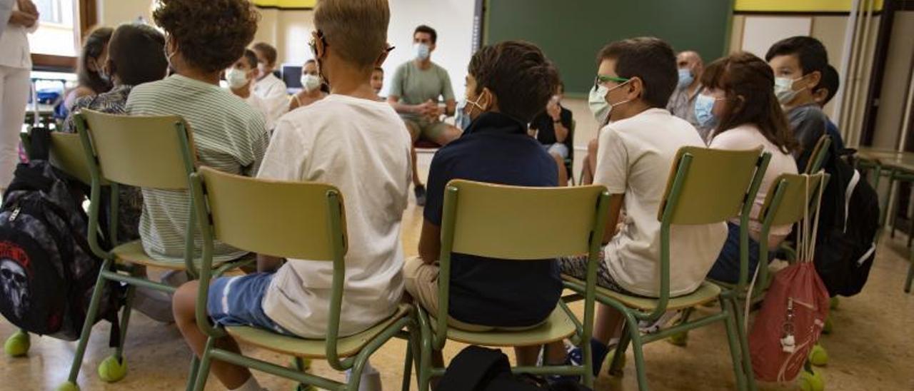 Primera jornada de clase en un colegio de Xàtiva, en una imagen de septiembre de 2021. | PERALES IBORRA