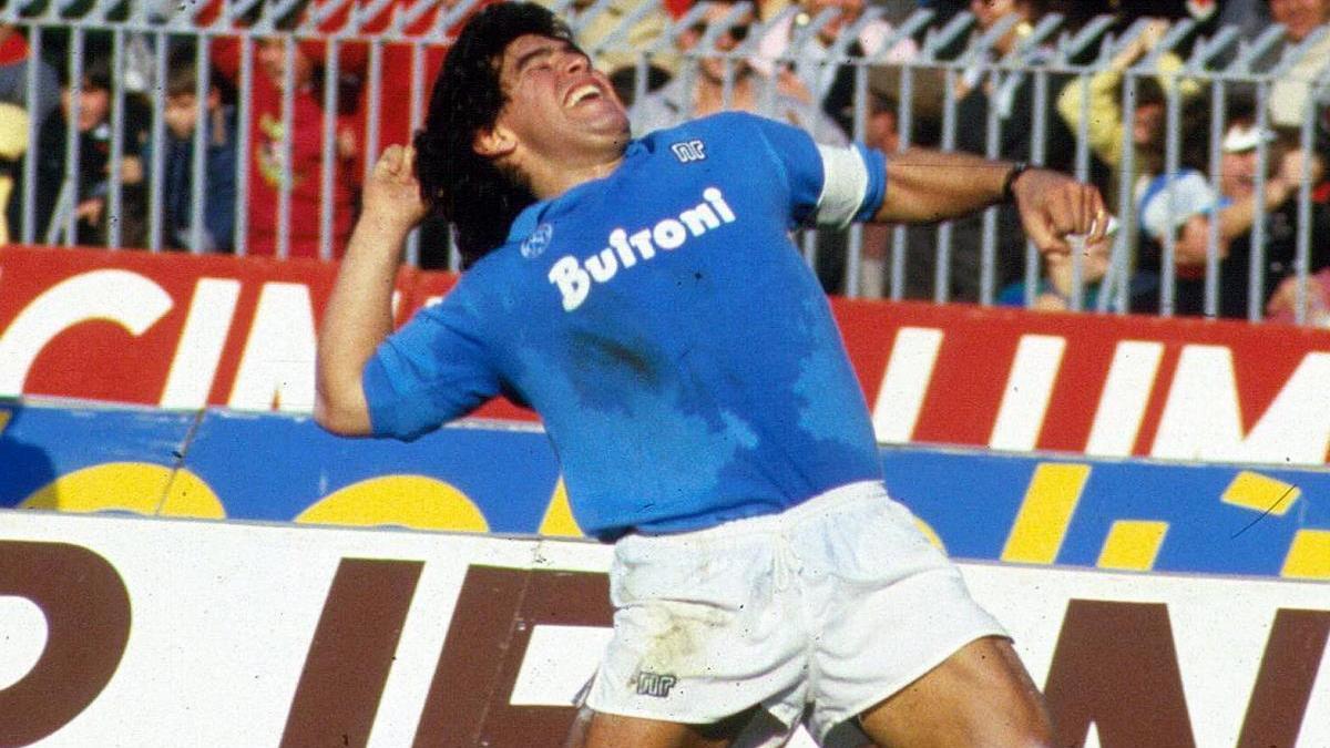 Nápoles se despide de Maradona: &quot;Hasta siempre. &#039;Ciao&#039;, Diego&quot;