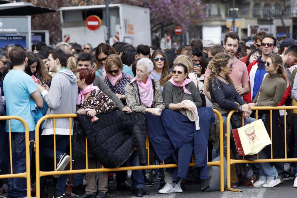 Búscate en la mascletà del 5 de marzo