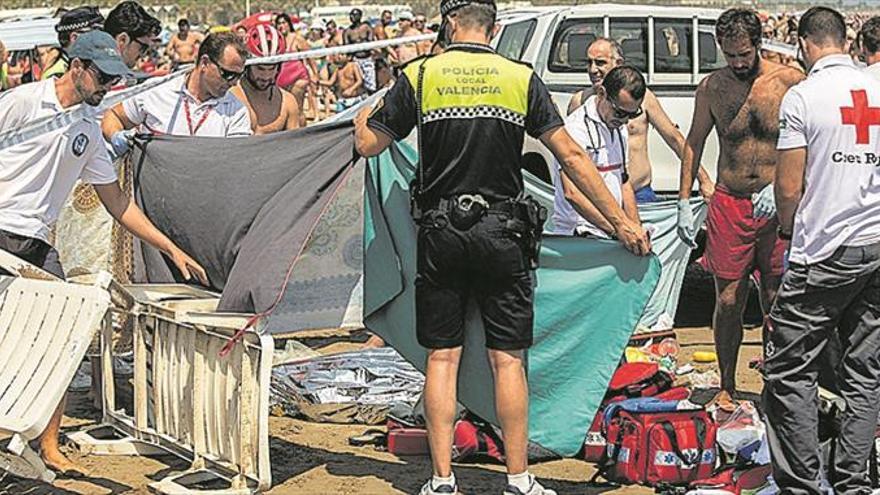 Un joven muerto en la playa de la malvarrosa