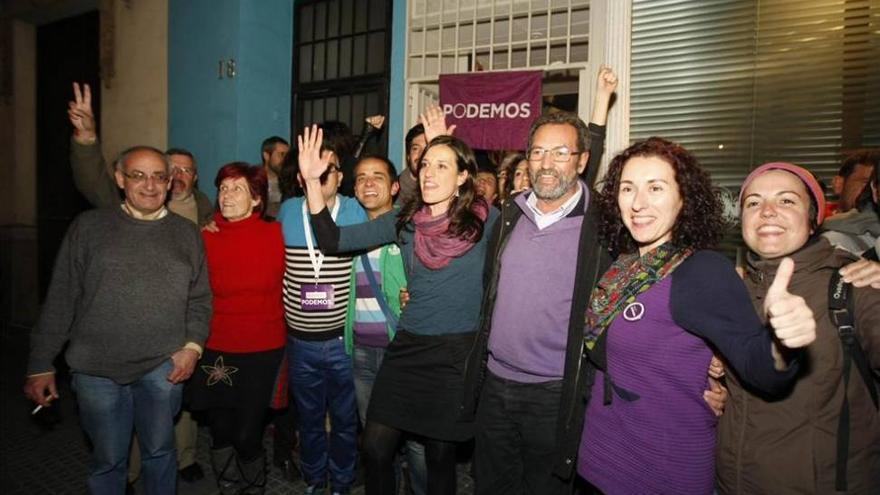 Podemos anuncia la caída del bipartidismo