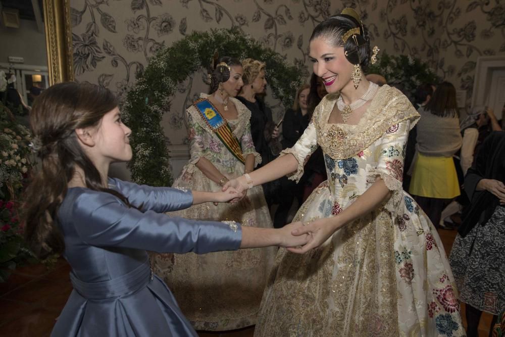 Presentación de las falleras mayores de Convento Jerusalén