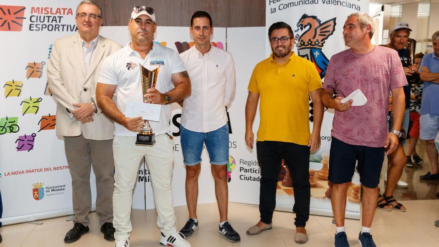 Fausto Castella gana la 53 edición del Torneo de Ajedrez Vila de Mislata