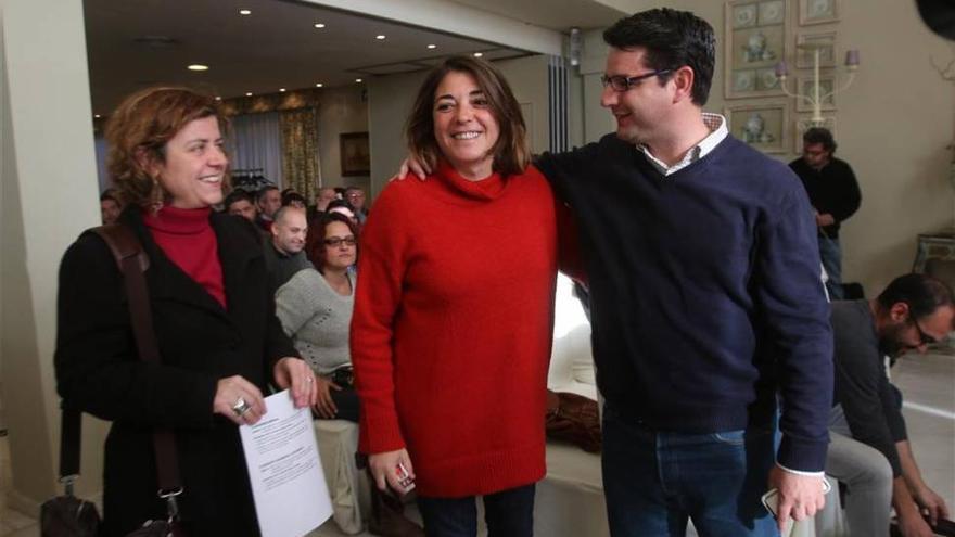 La ex consejera Elena Cortés, propuesta por las asambleas para la lista de IU