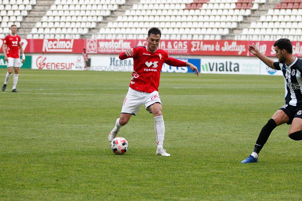 El Real Murcia no levanta cabeza (0-0)