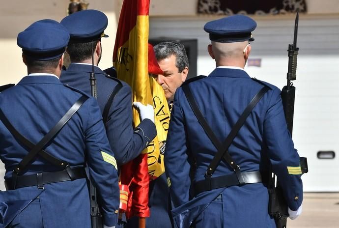 10/12/2019 TELDE.  El Mando Aéreo de Canarias celebra la festividad de Nuestra Señoara del Loreto, Patrona del Ejército del Aire, con imposición de condecoraciones, homenaje alos Caídos y Desfile.  Fotógrafa: YAIZA SOCORRO.  | 10/12/2019 | Fotógrafo: Yaiza Socorro