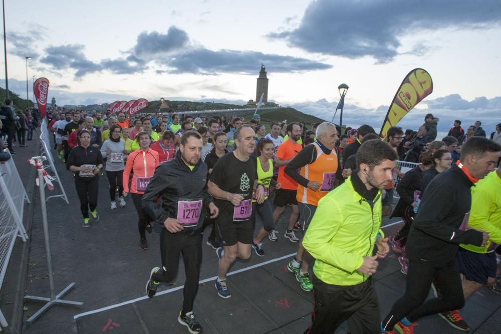 La carrera nocturna de la Torre de Hércules