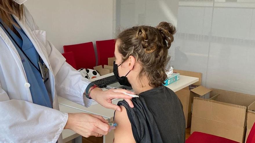 Vacunación contra el covid en Oviedo