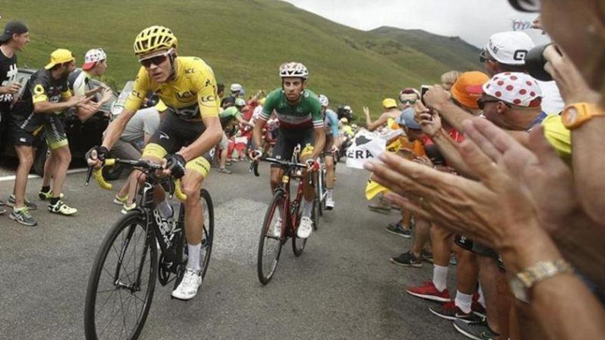 Froome cede en una rampa de 300 metros y da vida al Tour