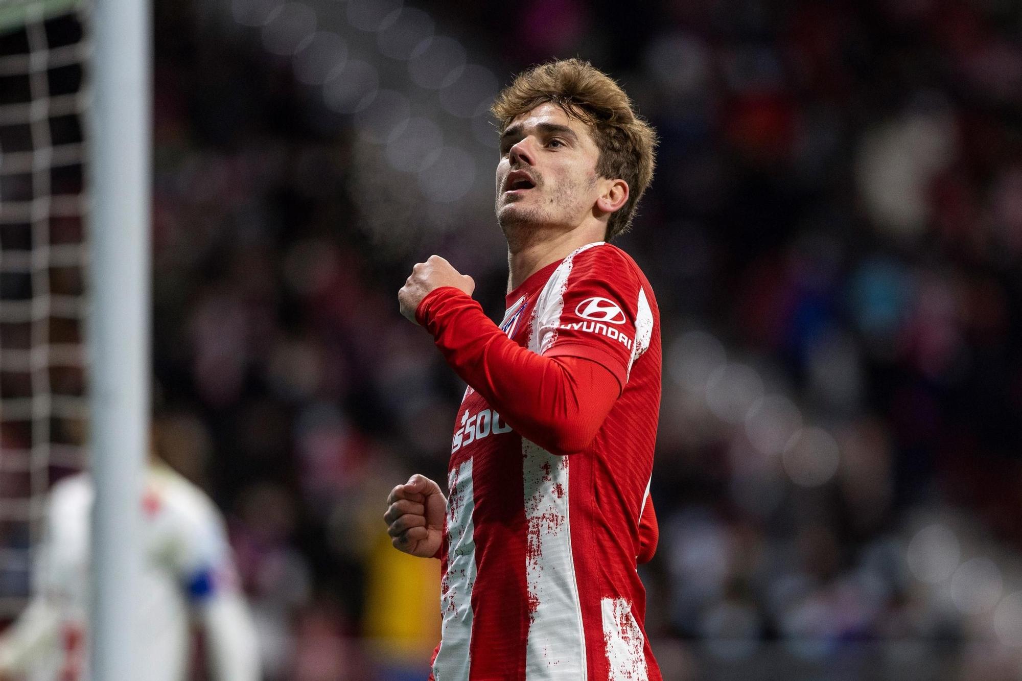 Griezmann se retira lesionado