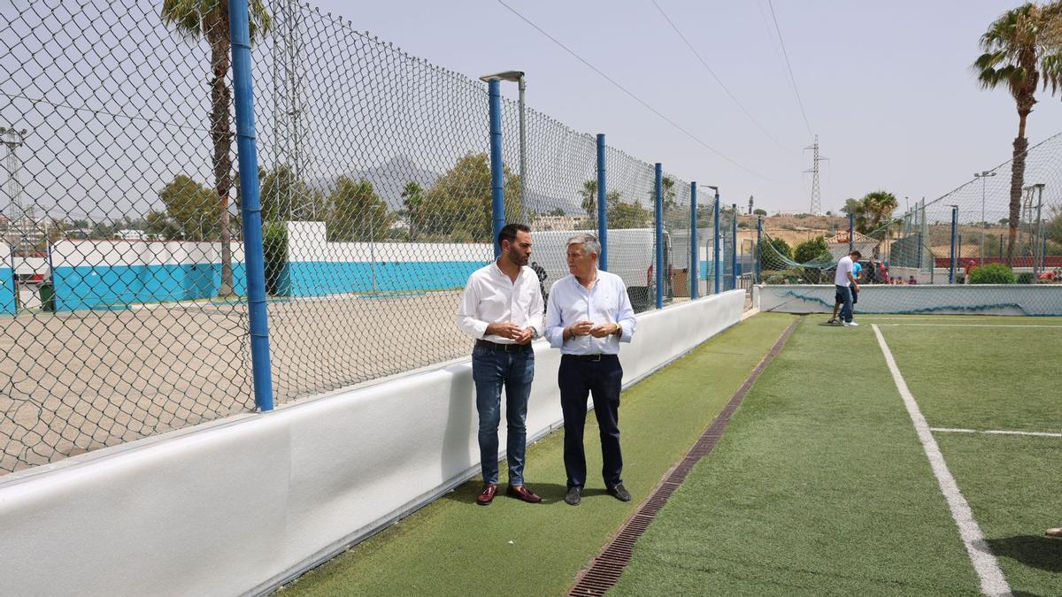 El concejal del área, Lisandro Vieytes, junto al teniente de alcalde sampedreño, Javier García.