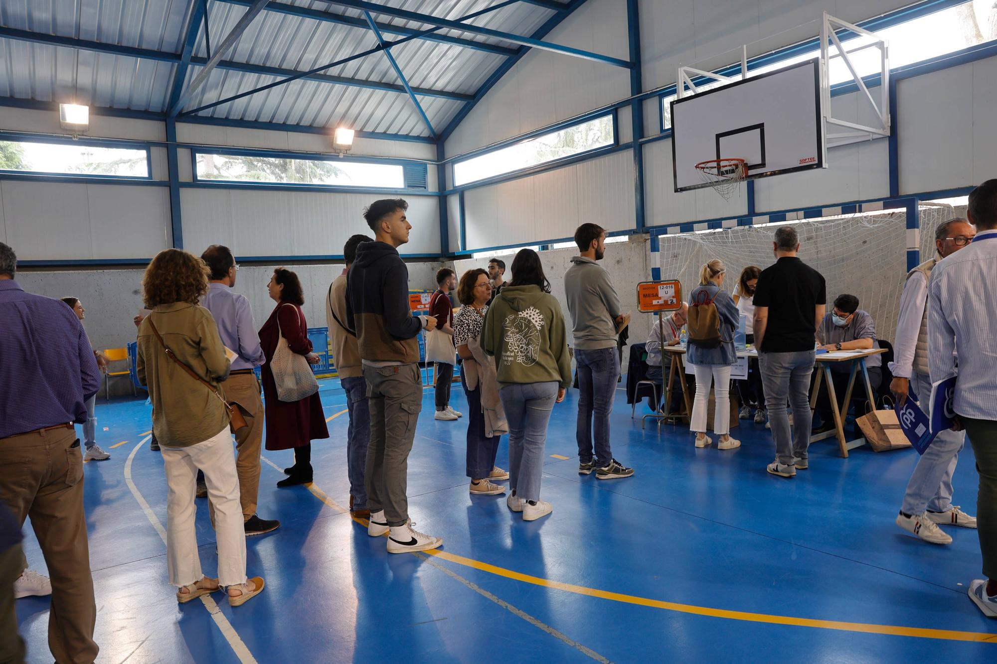 Las mejores imágenes de la jornada electoral del 28M en Asturias