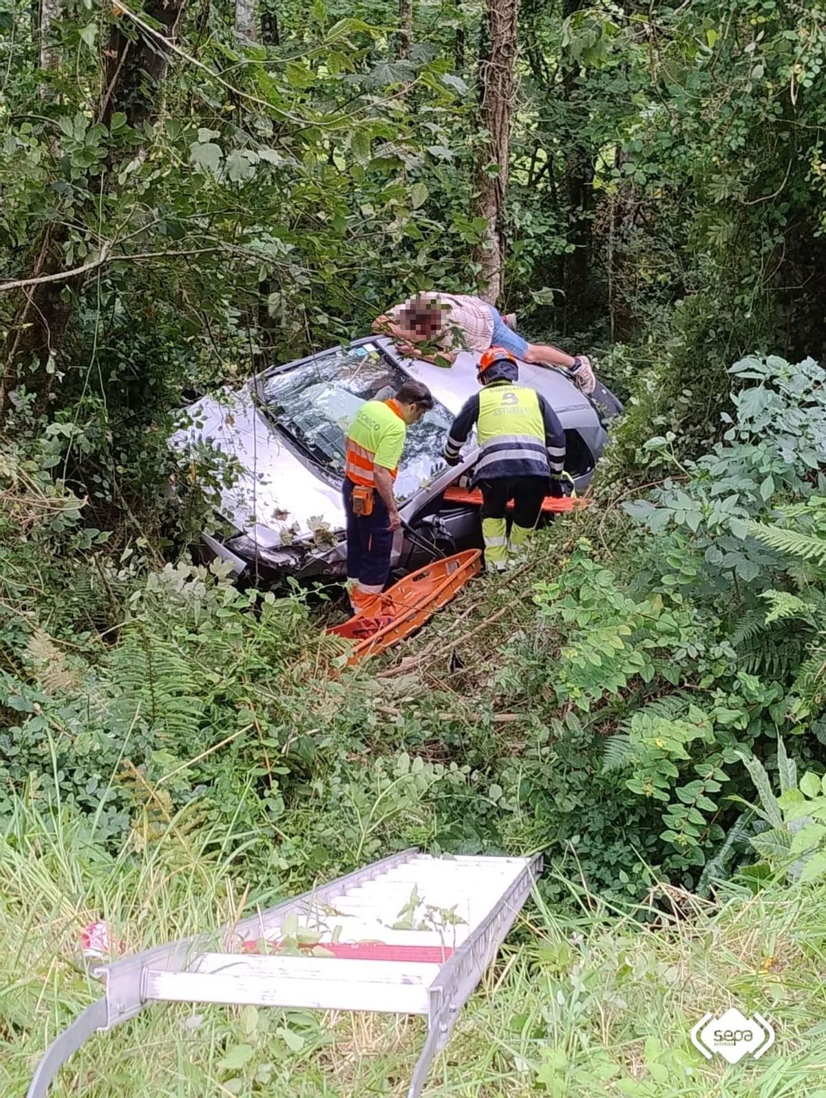 El rescate de los accidentados en Onís.